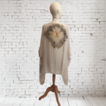 TUNICA ,blusa, vestido en gasa de seda, color gris piedra, dibujo sibory 