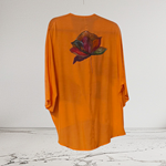 BLUSA japo, color naranja, dibujo de flores, en viscosa saten, manga japonesa
