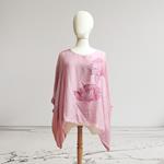 TUNICA ,blusa en gasa de seda, color rosa dibujo de flores al tono