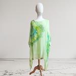 TUNICA, blusa, vestido en gasa de seda, color verde claro con sibori