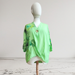 BLUSA japo, color verde, dibujo sibori, en viscosa saten, manga japonesa