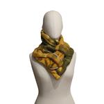 CUELLO, asimetrico en tono ocre y verde musgo, en lana merino afieltrada, con interior de modal tèrmico, para evitar alergias.