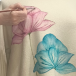 JERSEY, PULL, de corte evasé  y manga de canalé color crudo con dibujo de flores