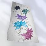 FULAR, en Seda satén, color blanco , dibujo de flores  multicolor
