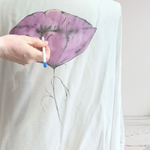 TUNICA ,blusa en gasa de seda, color arena dibujo de flores 