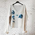 JERSEY, PULL, color crudo con aplicación de pececitos en lana enfieltrada