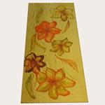 FULAR, en Seda satén, color amarillo, dibujo flor naranja, ocre y marrón