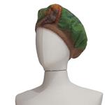 BOINA, patch beig, con bordado de patch verde en lana enfieltrada