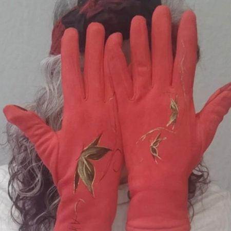 Anécdotas de feria: los guantes rojos y la pregunta inesperada | Artesania Textil