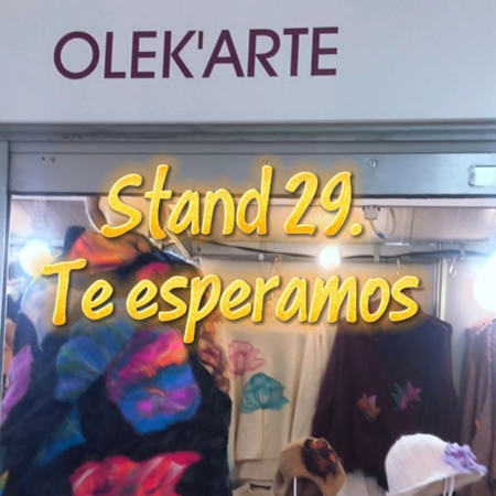 Montaje de mi stand para la Feria de Navidad en el Paseo de Recoletos | Artesania Textil