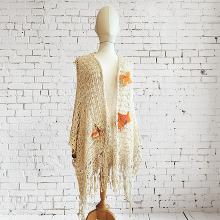 Chaqueta o poncho artesanal: una prenda versátil con alma | Artesania Textil