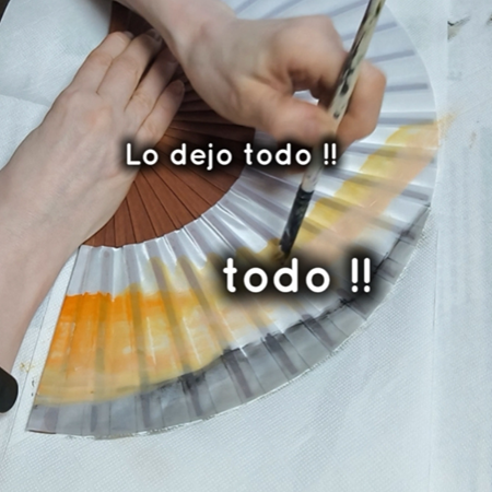 Abanico de seda personalizado pintado a mano: un atardecer hecho para regalar | Artesania Textil