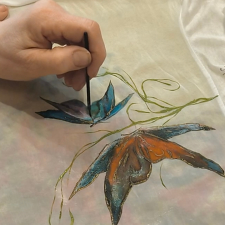  Túnicas pintadas a mano, encargos felices y el caos controlado de mi taller artesano (o casi) | Artesania Textil