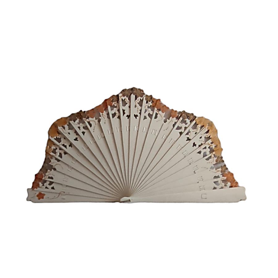 ABANICO baraja con calado,  color blanco, dibujo de flor marron y beig, dorado, madera de arce lacado, tamaño medio