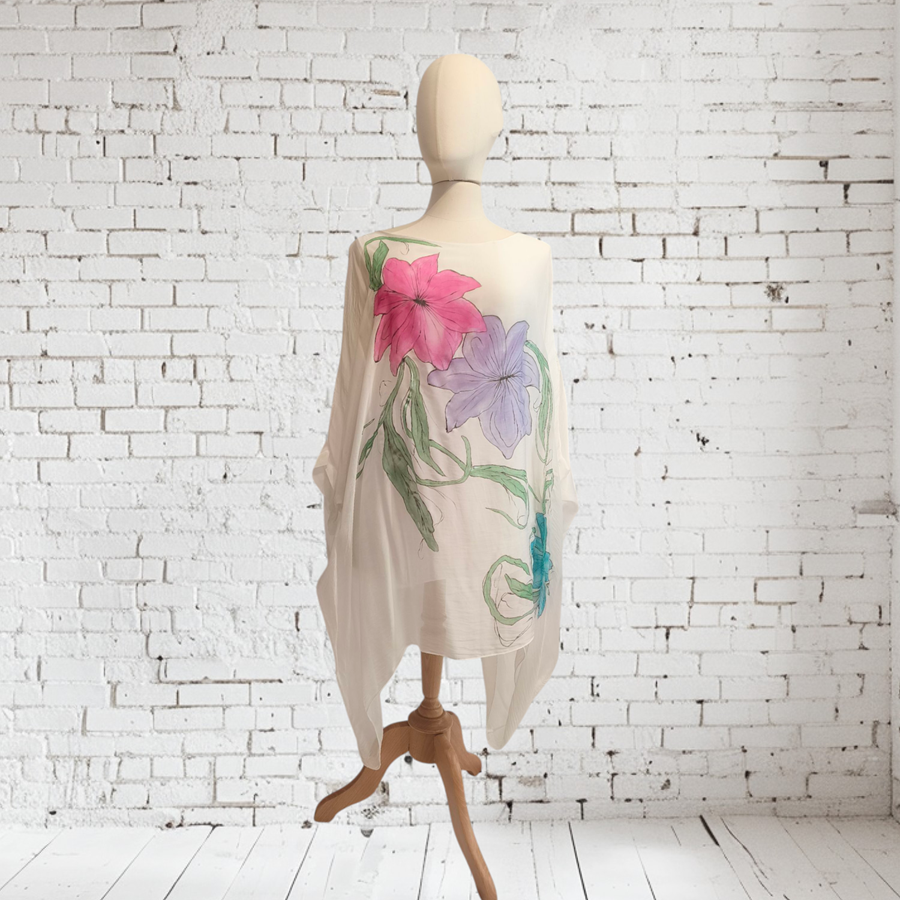 TUNICA, blusa, vestido, en gasa de seda, color blanco dibujo de flores de colores