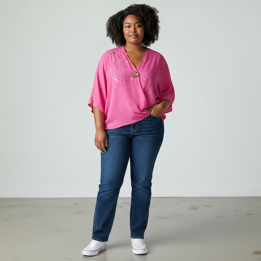 BLUSA japo, color fusia, dibujo de florecillas, en viscosa saten, manga japonesa