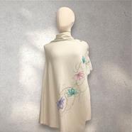 CAPA, PULL, asimetrica color crudo  con  dibujo de flores de colores | 2370 | Artesania Textil