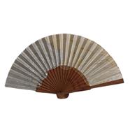 ABANICO  en seda y madera de peral, dibujo  de flor beig y gris. Talla clásico | 2154 | Artesania Textil