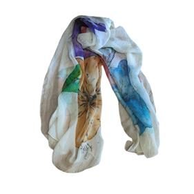 FULAR, en GASA DE SEDA, color crudo , dibujo de flor  multicolor | 01651 | Artesania Textil