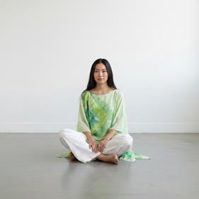 TUNICA, blusa, vestido en gasa de seda, color verde claro con sibori | 2235 | Artesania Textil