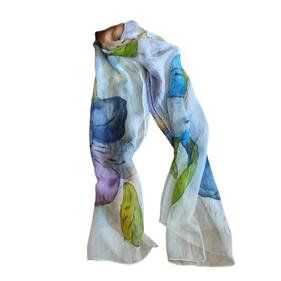 FULAR, en GASA DE SEDA, color blanco, dibujo flores multicolores | 1958 | Artesania Textil