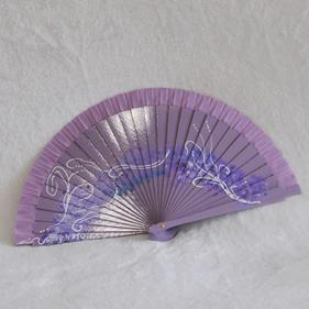 ABANICO de bolsillo, color malva, dibujo de espirales, madera de arce lacada, tamaño pequeño | 1989 | Artesania Textil