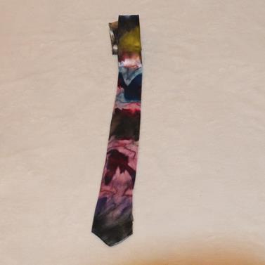 CORBATA , de color multicolor ,con dibujo de acuarela, en tejido satinado | CO/01092 | Artesania Textil