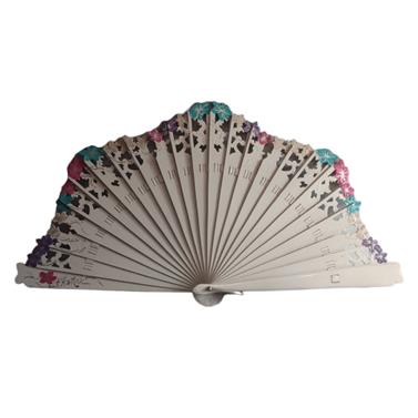 ABANICO baraja con calado,  color blanco, dibujo de flor multicolor, madera de arce lacado, tamaño medio | 2135 | Artesania Textil