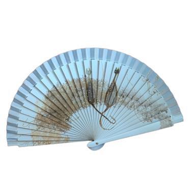 ABANICO de bolsillo, color blanco, dibujo de gatos, madera de arce lacada, tamaño pequeño | 2183 | Artesania Textil