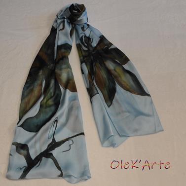 FULAR, en Seda satén, color azul claro , dibujo de flor | SS/01118 | Artesania Textil