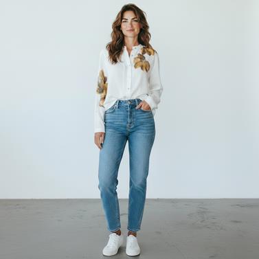 BLUSA camisa, color crudo, dibujo de flores, en viscosa saten, manga larga cuello mao | 2498 | Artesania Textil